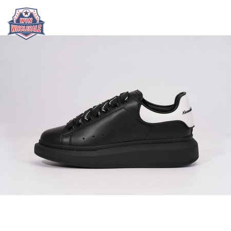 Alexander McQueen Oversized Black white SIZE: 35-45